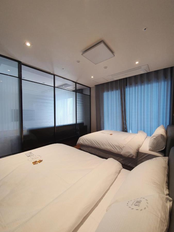 Sota Suite Sokcho World State Exterior photo